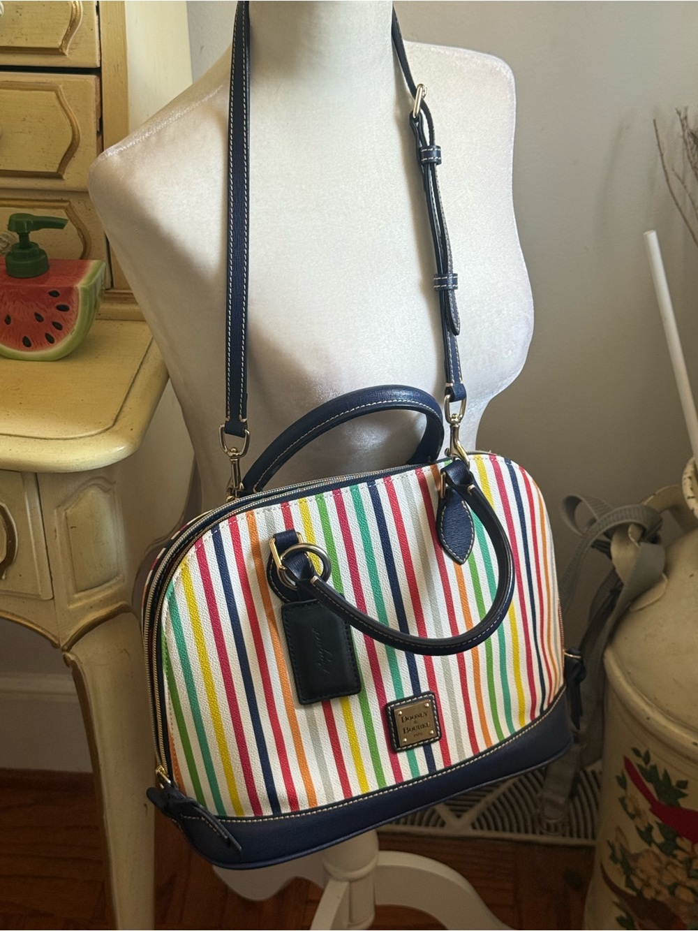 Like New Vintage Dooney &Bourke “Catalina” Striped Satchel with Navy Trim - Picture 9 of 15